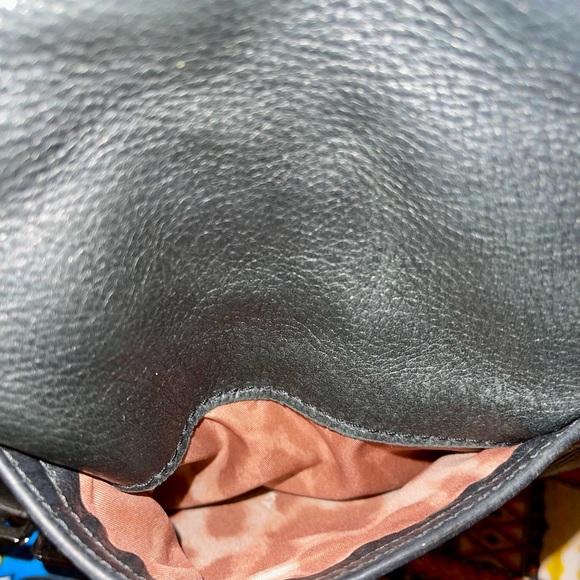 B Makowsky Leather Shoulder Bag - Picture 8 of 12